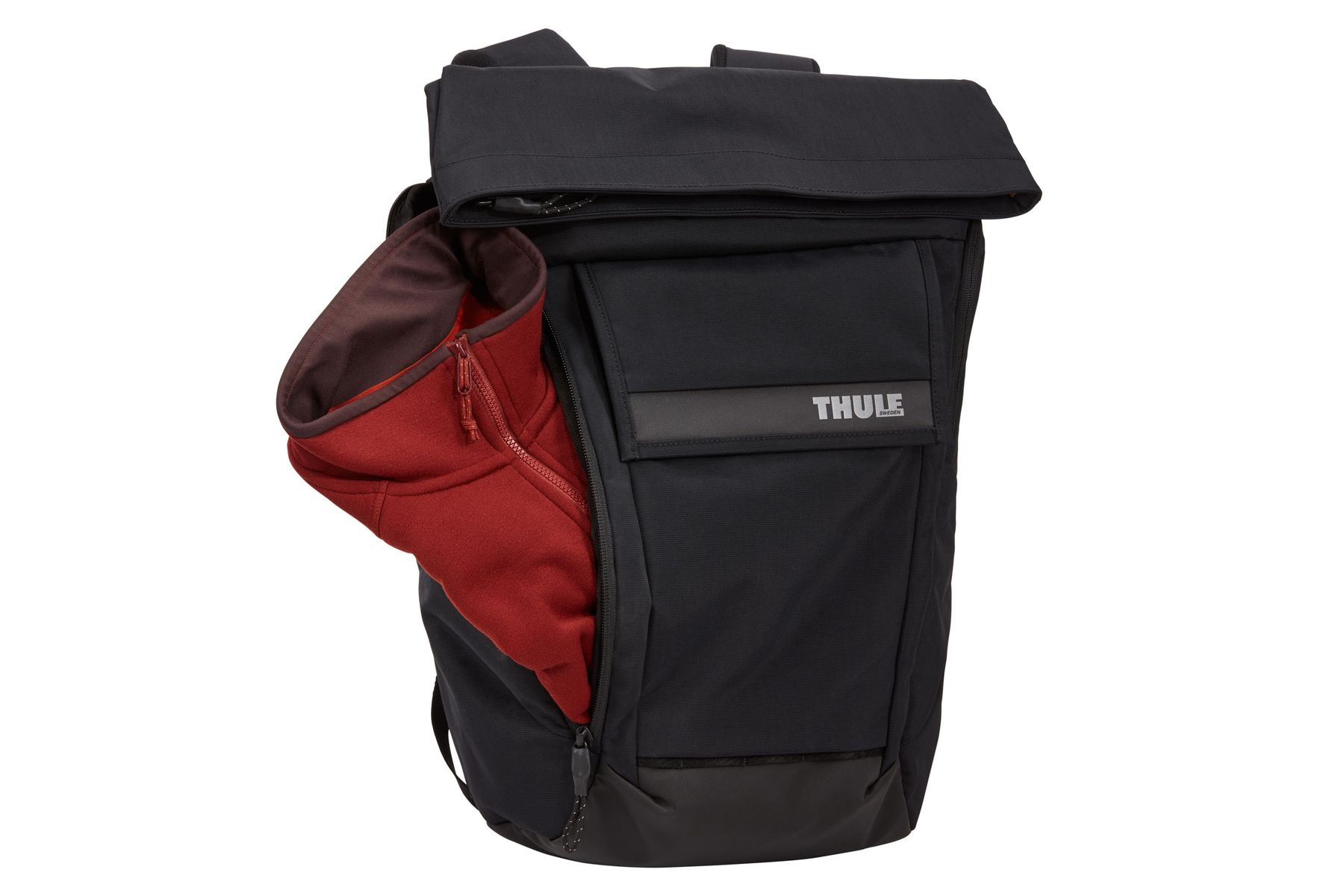 thule paramount rolltop backpack