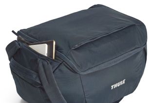 Thule EnRoute 40L duffel darkest blue