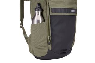 Thule Paramount commute bike backpack 20L feature
