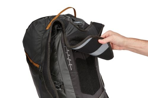 Thule Stir 35L adjustable