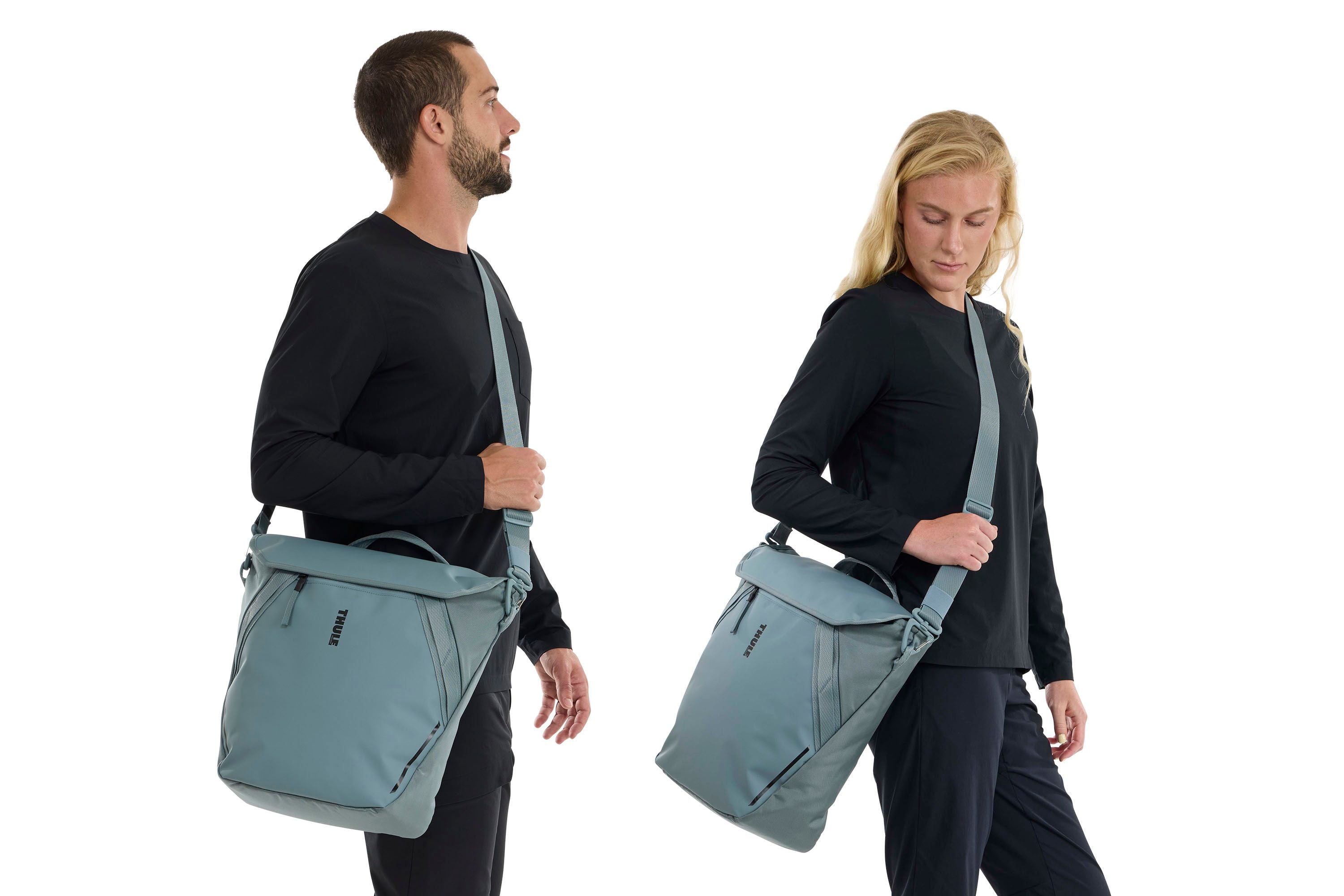 Thule Chasm tote with InLock 25L mid blue