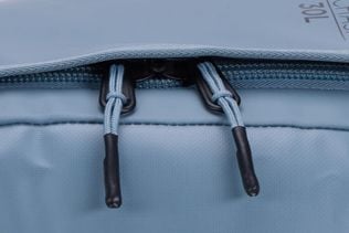 Thule Chasm 30L duffel pond gray