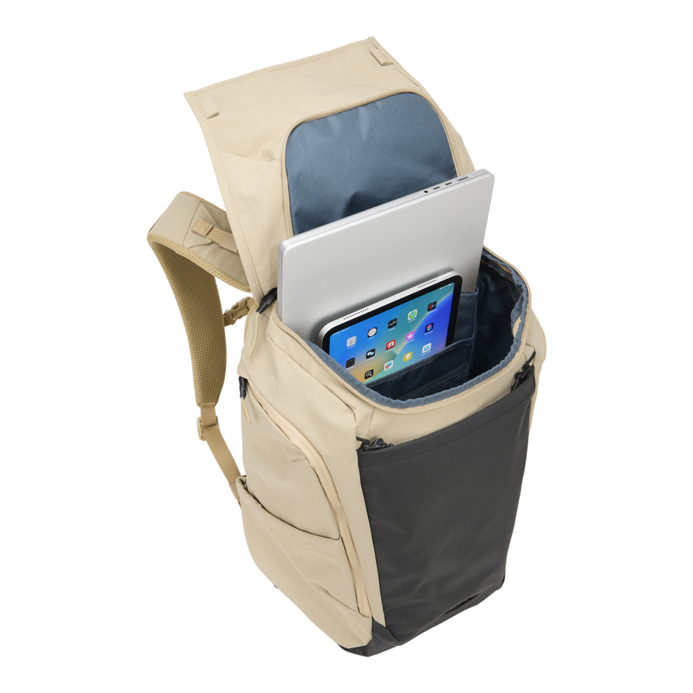 Thule Paramount bike commute backpack 28L gentle beige