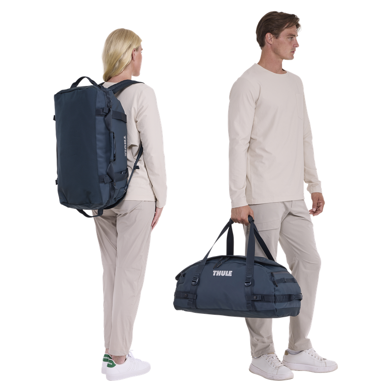 Thule Chasm 40L duffel darkest blue