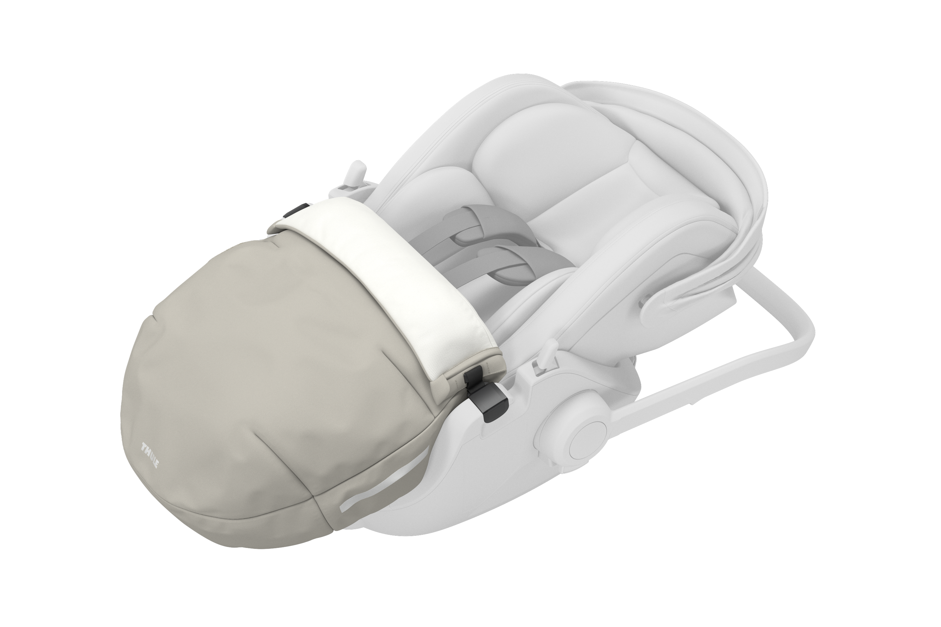 Thule Element infant car seat boot cover feature - Harness-compatible design
