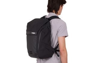Thulke Paramount commute bike backpack 28L feature