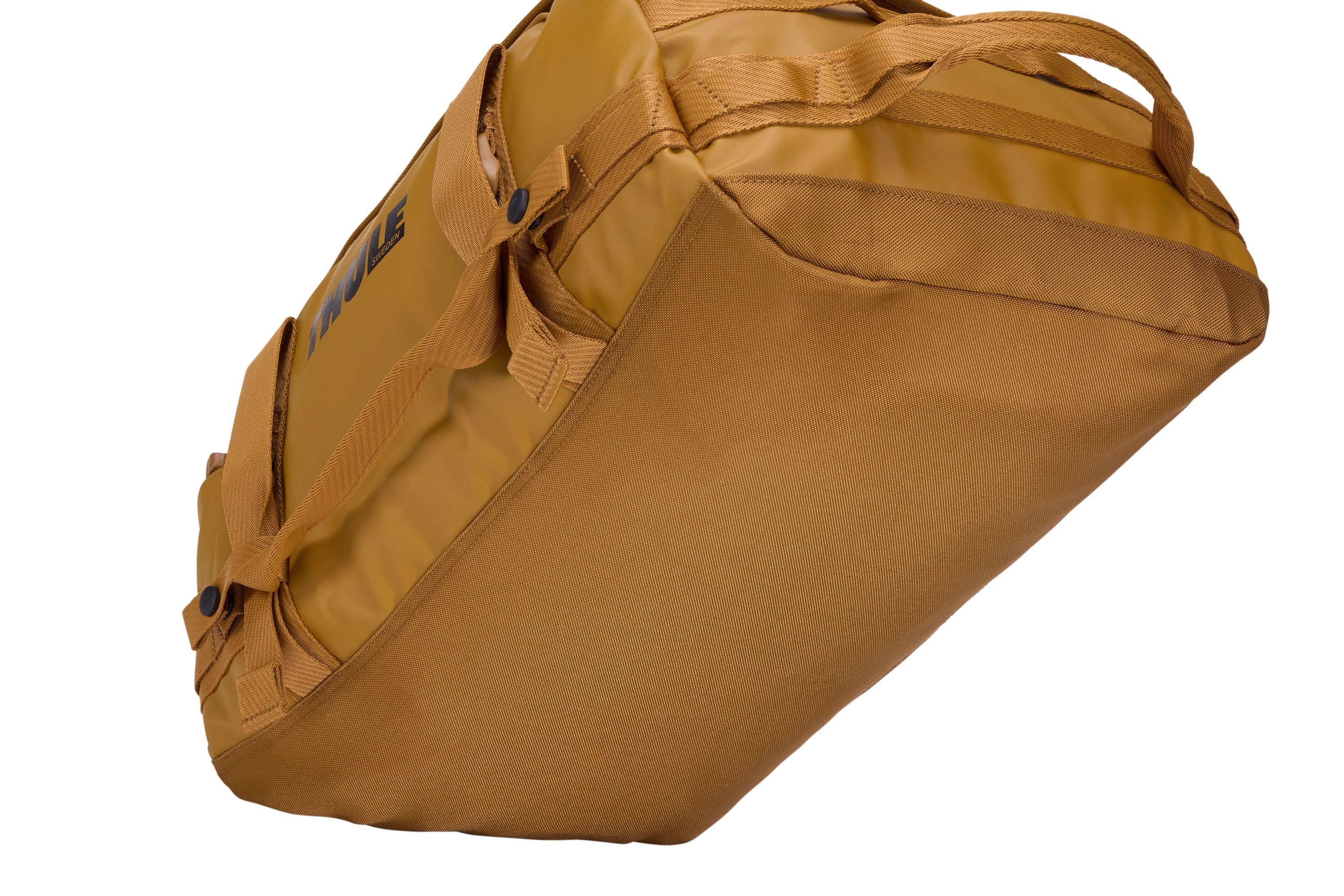 Thule Chasm 30L duffel golden