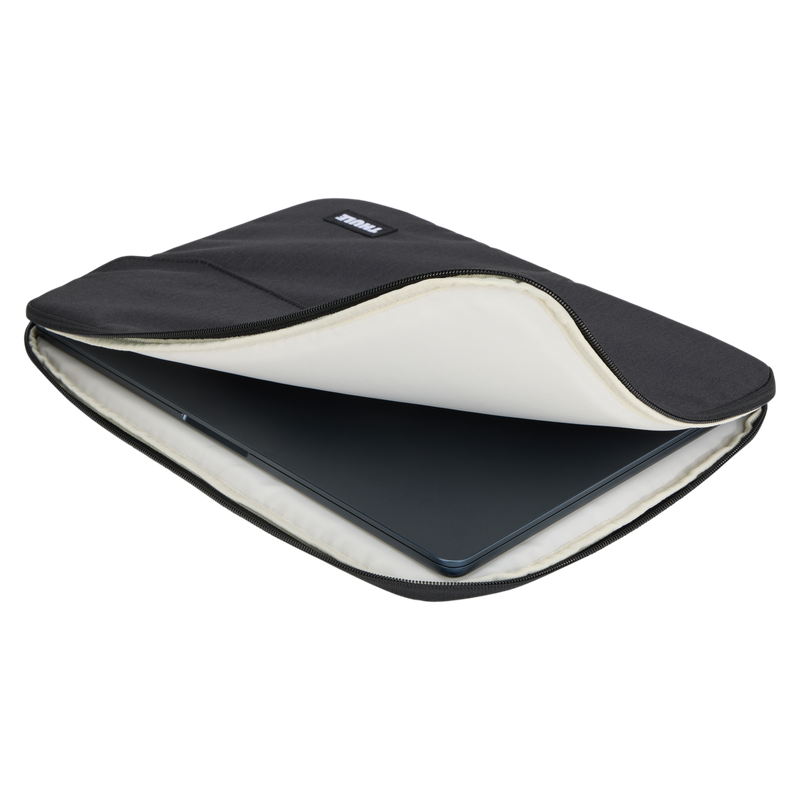 Thule Lithos sleeve MacBook Air 15'' black