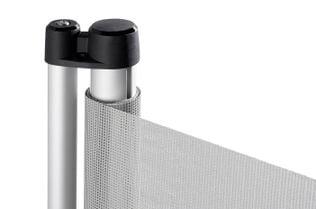 Roll in and out system in RV panel Thule Windscreen