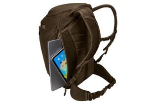 Thule Landmark 40L feature