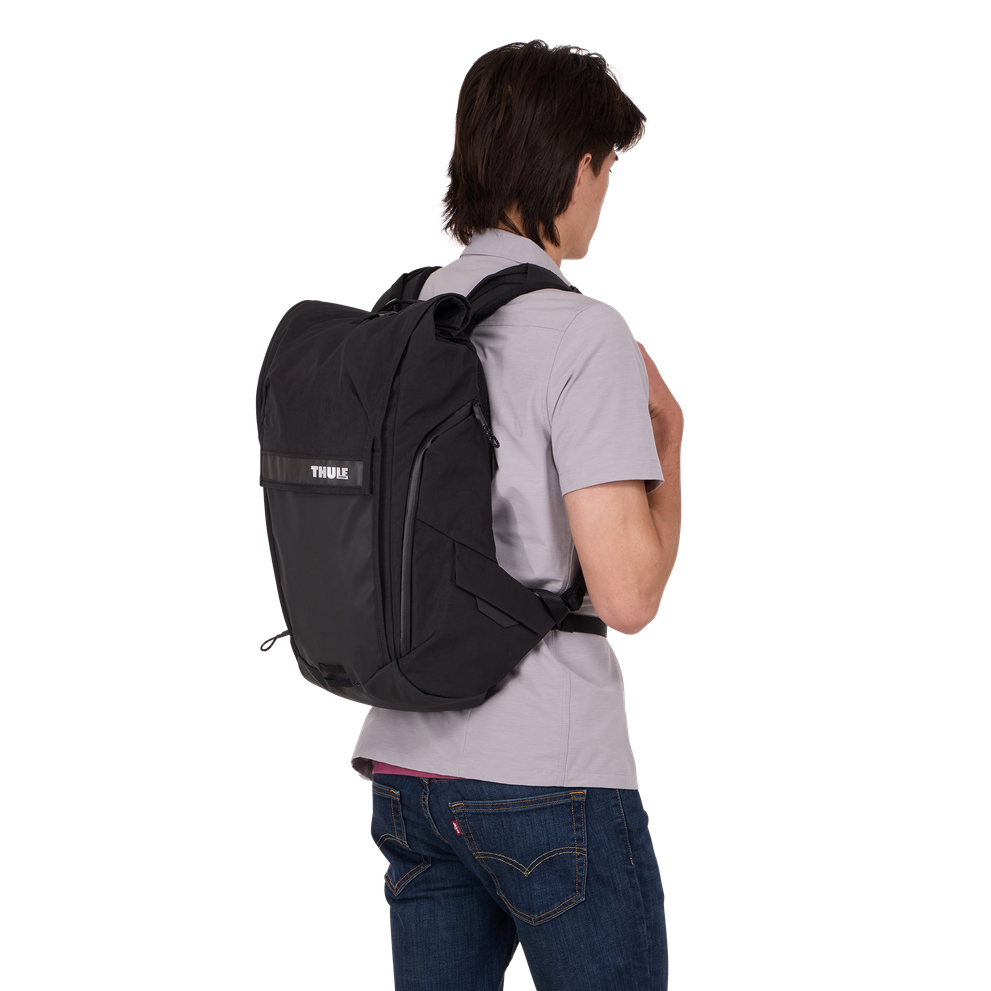 Thule Paramount bike commute backpack black 20L
