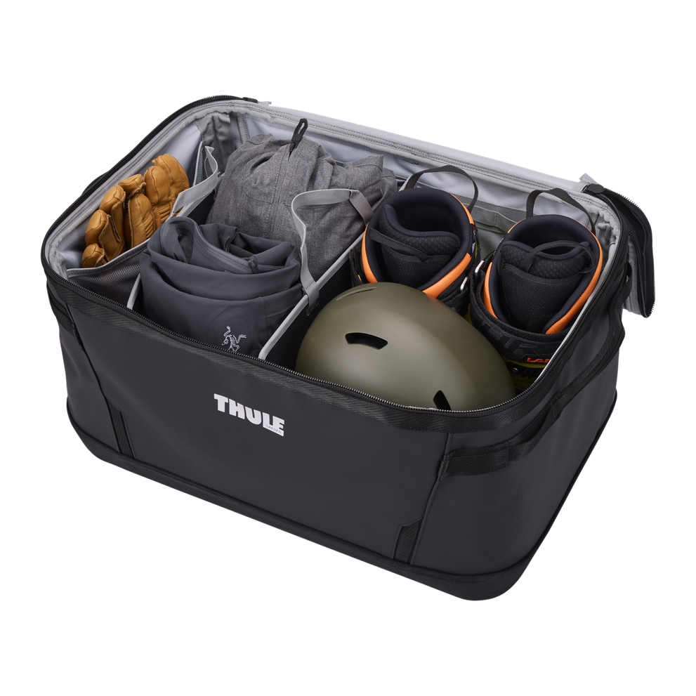 Thule Chasm gear hauler 80L black