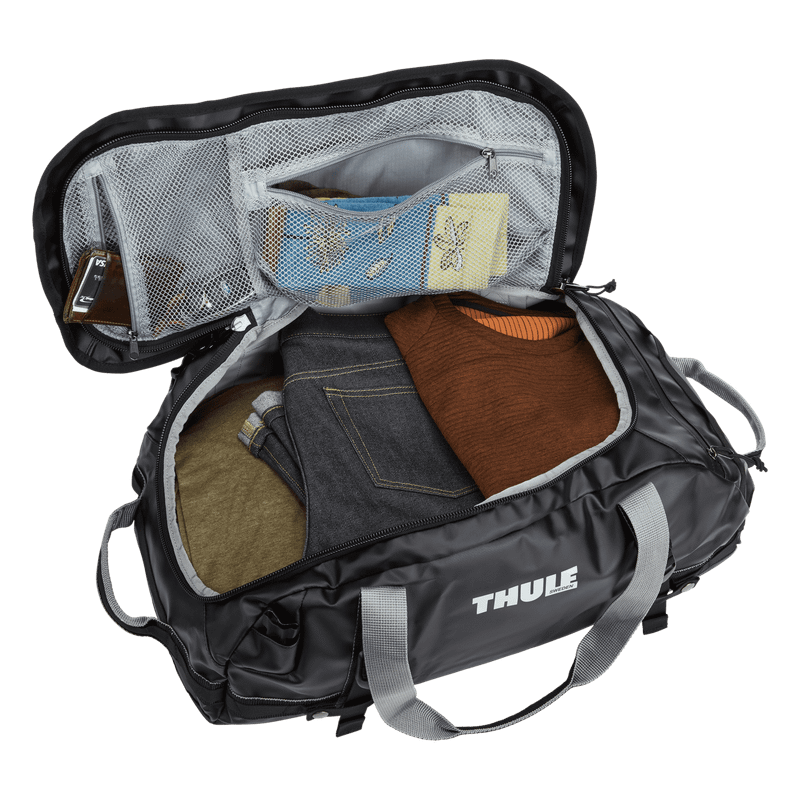 Thule Chasm 40L duffel bag poseidon blue