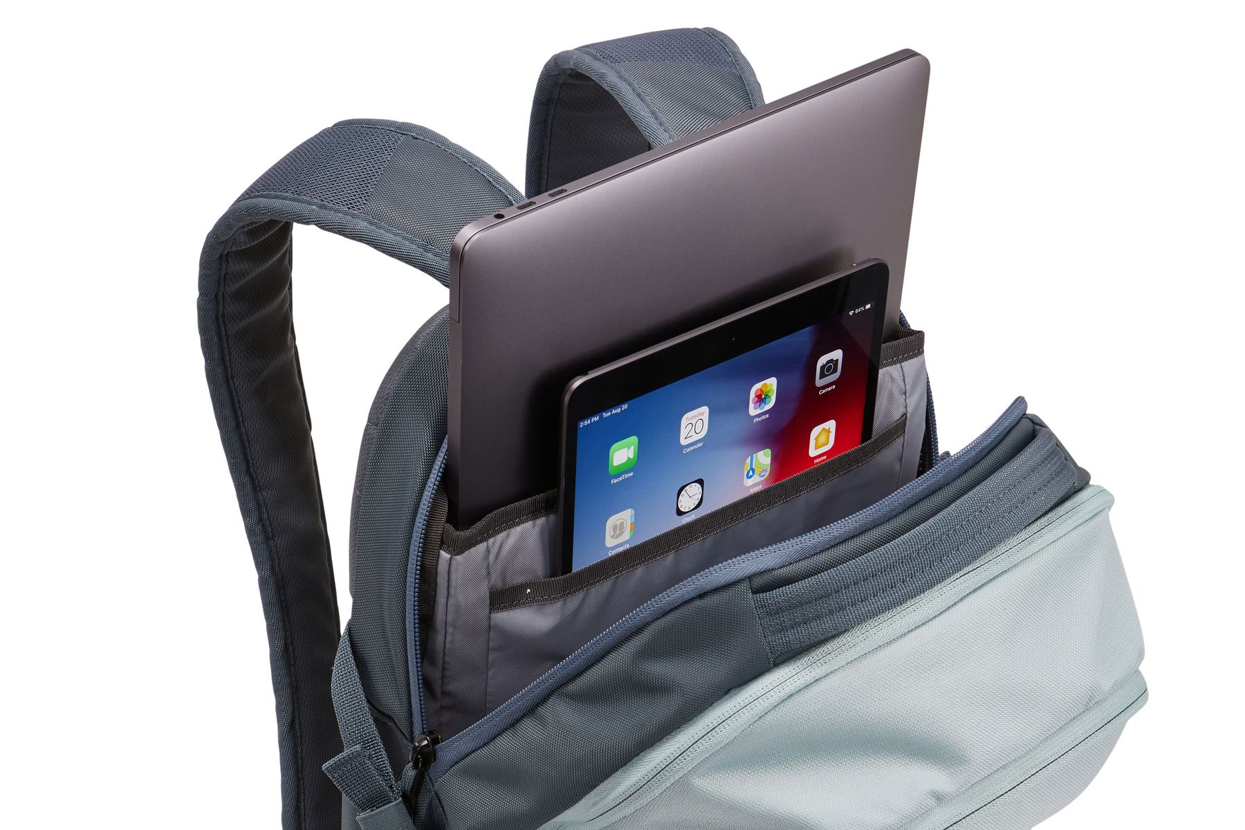 thule narrator backpack