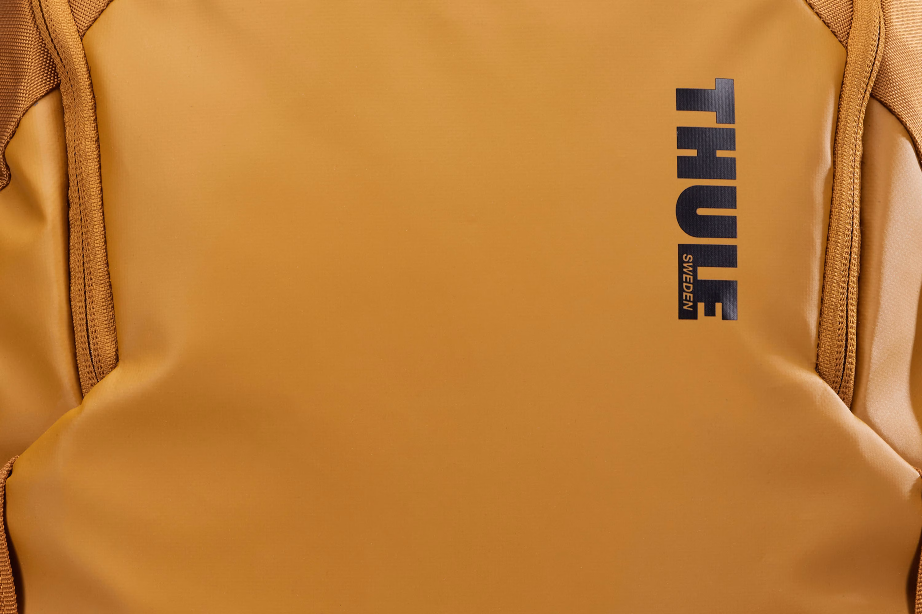 Thule Chasm backpack 26L golden
