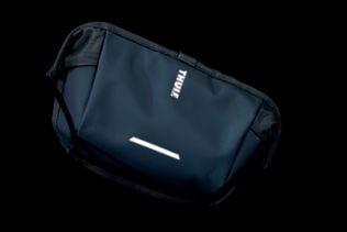 Thule Chasm handlebar bag 2L mid blue