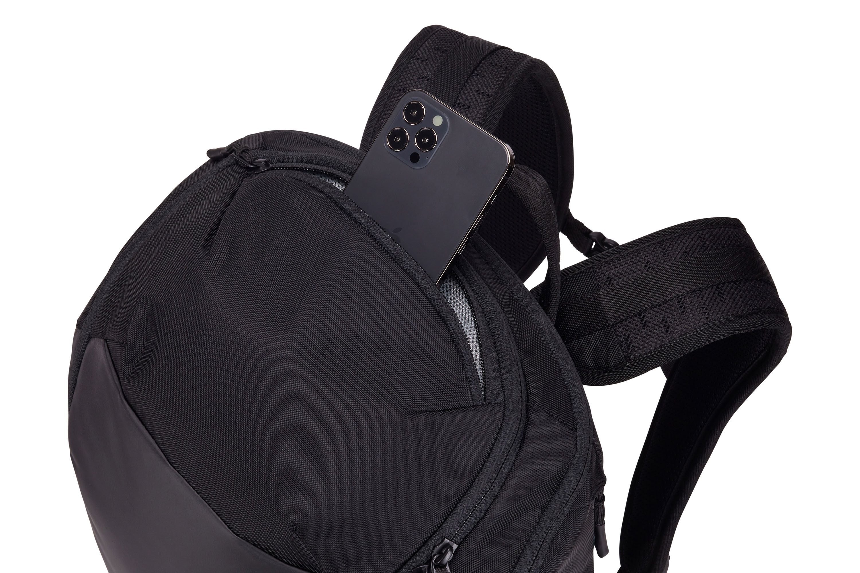 Thule Chasm backpack 26L black