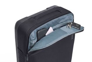 Thule Subterra 2 carry on spinner black