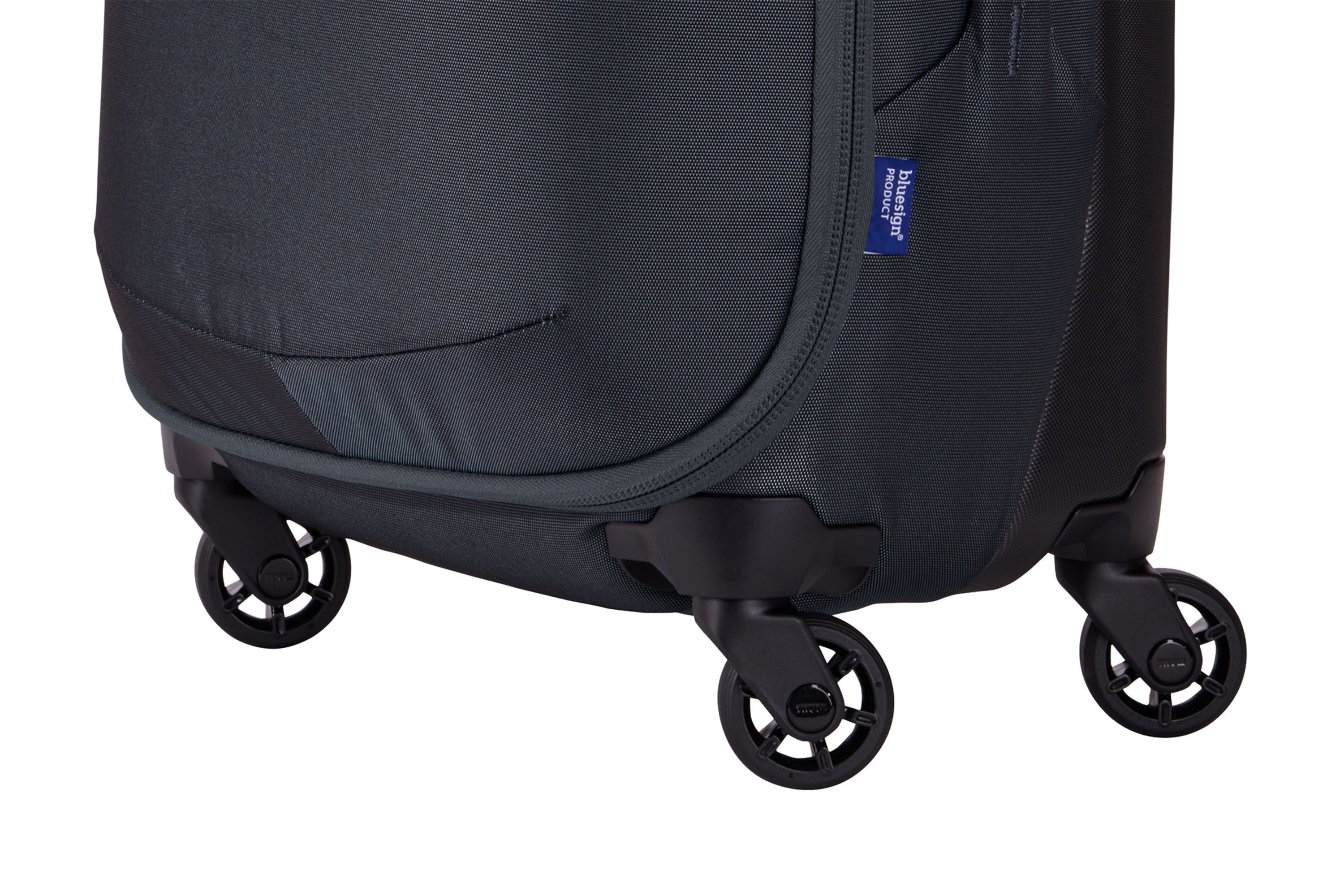 Thule Subterra 2 widebody carry on spinner TSA lock dark slate