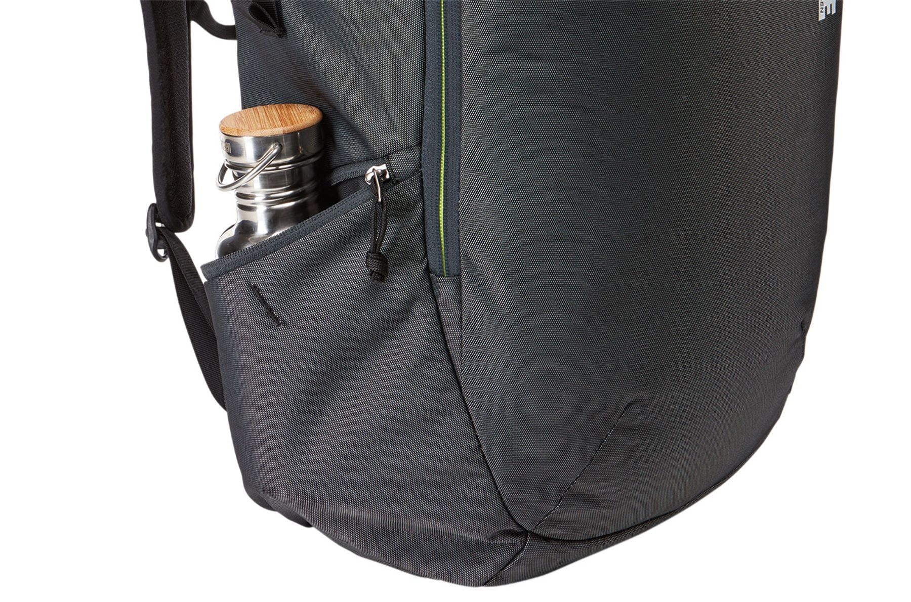 thule subterra travel backpack