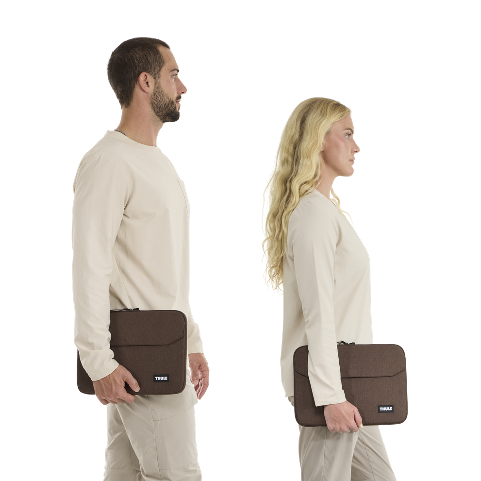 Thule Lithos sleeve MacBook Pro 14'' nuanced brown