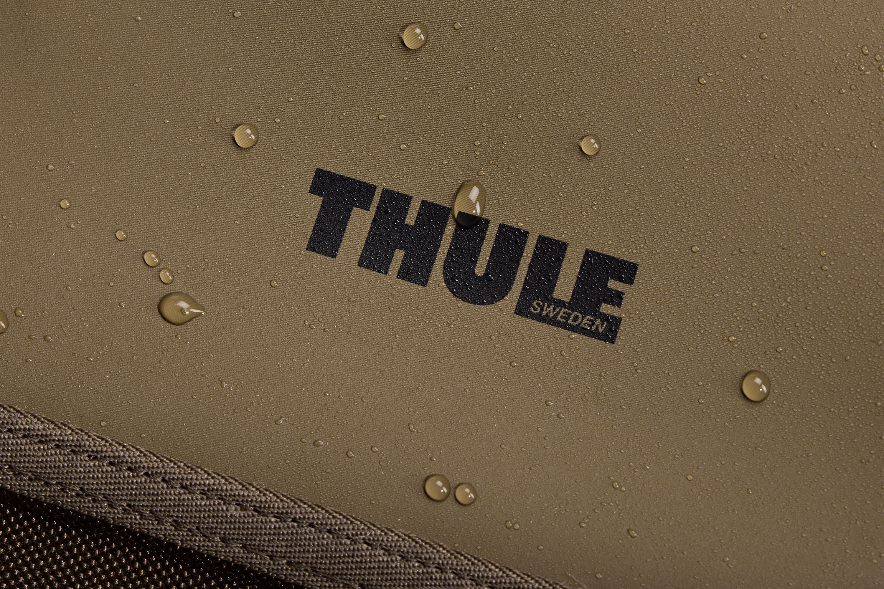 Thule Chasm gear tote 30L deep khaki