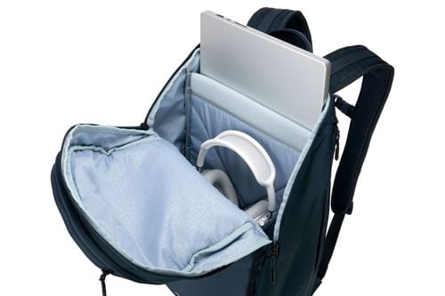 Thule Chasm backpack 26L darkest blue