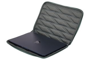 Thule Gauntlet 5 sleeve
