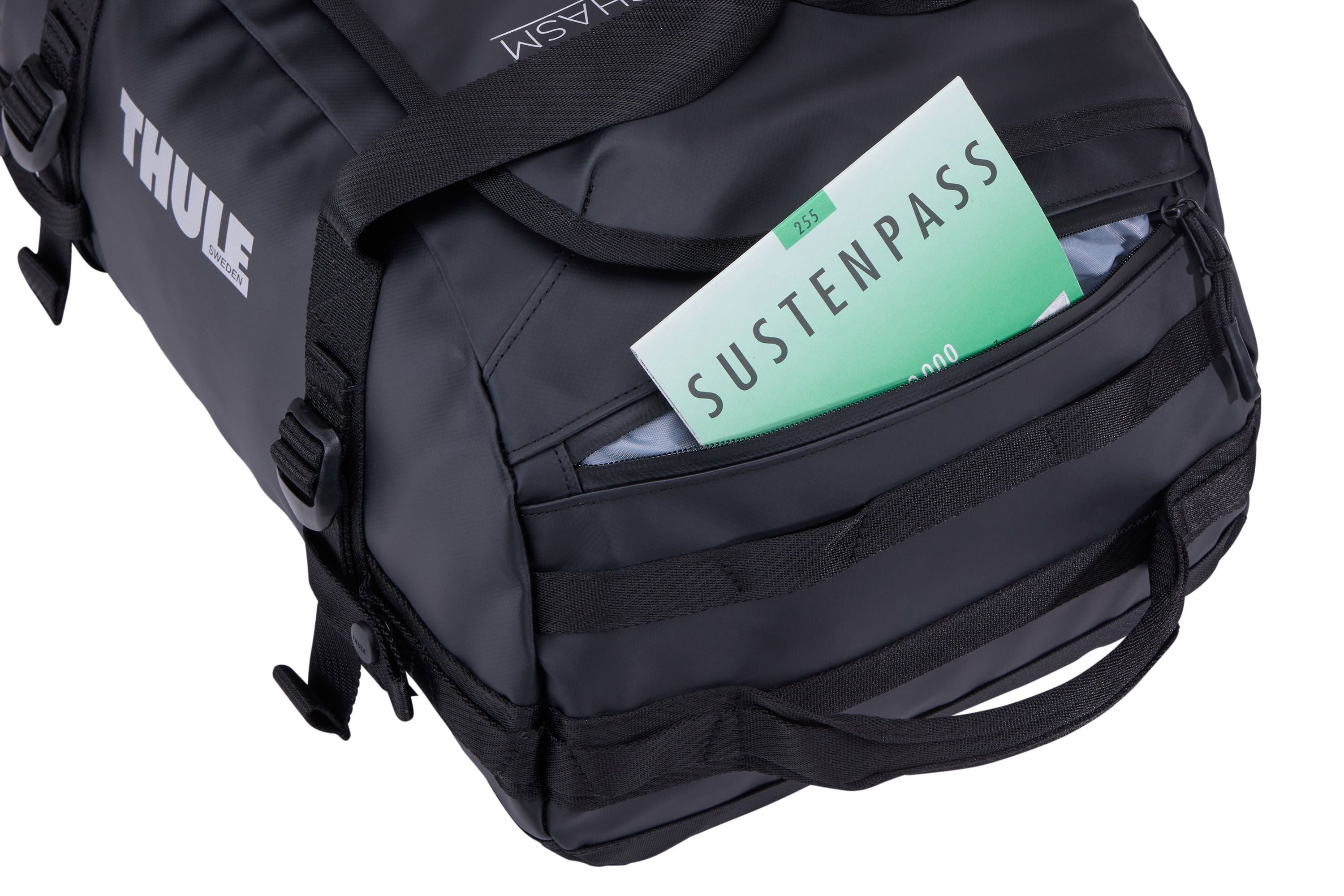 Thule Chasm 30L duffel black