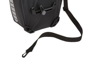 Thule Shield Pannier Large TSP2225 removable shoulder strap