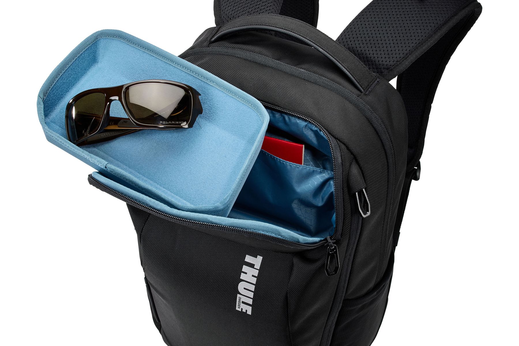 thule accent backpack 23l