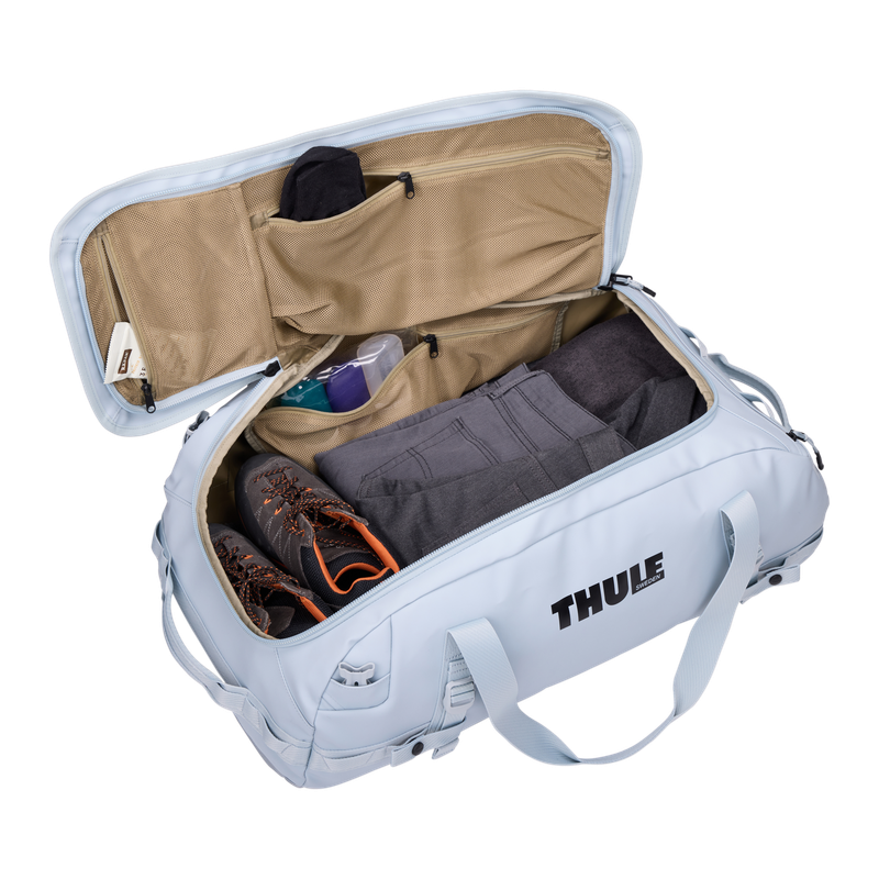 Thule Chasm 70L duffel bag soft blue