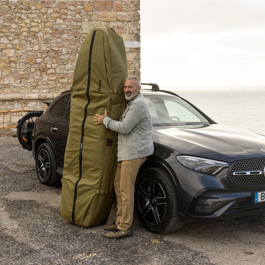 Thule Aion surfboard bag