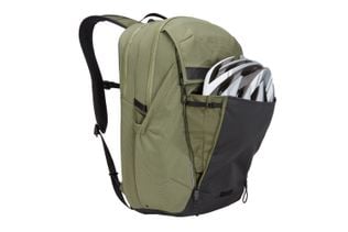 Thule Paramount Commuter Backpack 27L 3204732 front expansion pocket