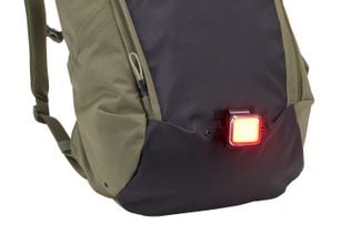 Thule Paramount commute bike backpack 20L feature