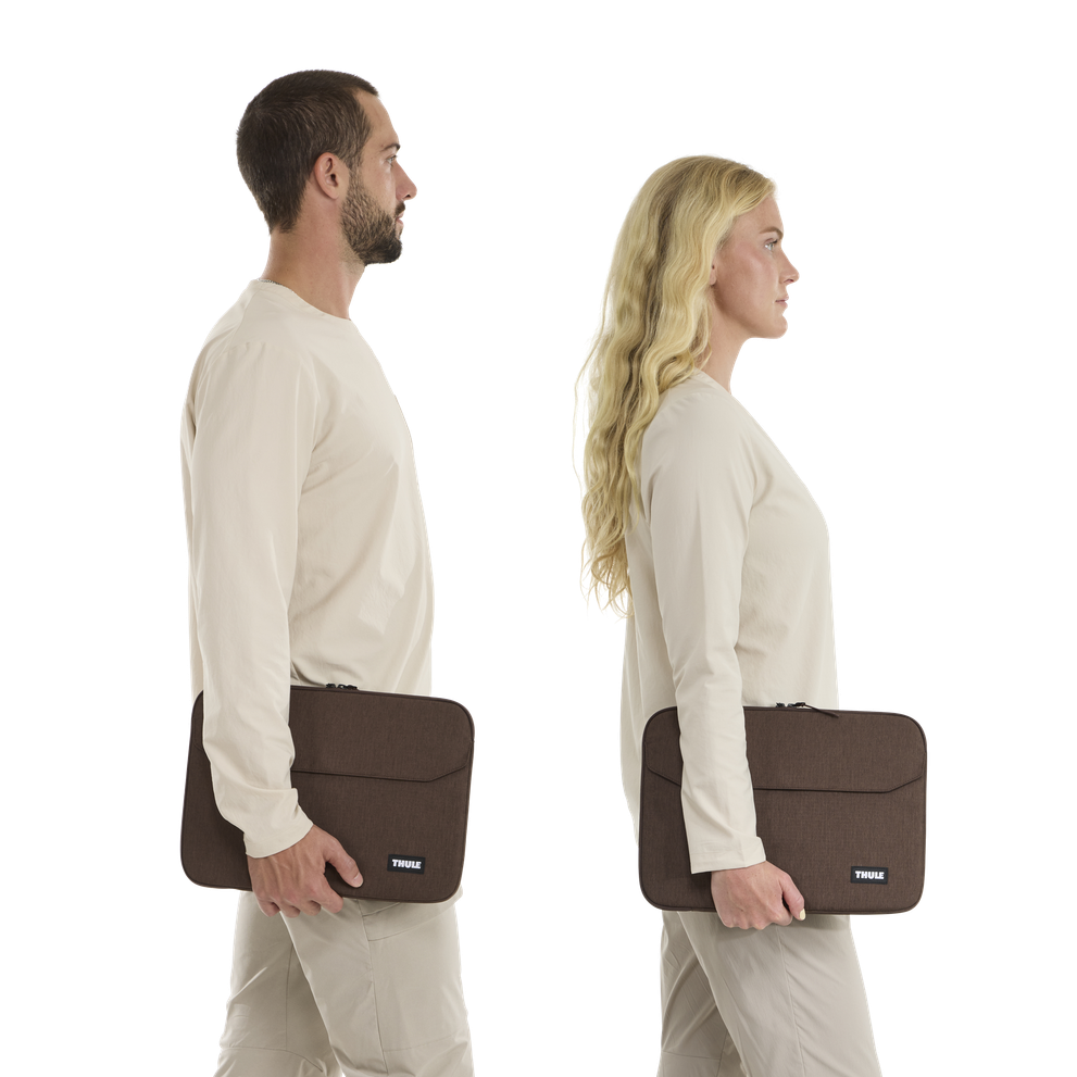 Thule Lithos sleeve MacBook Air 15'' nuanced brown