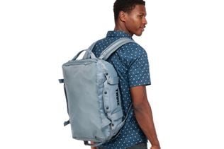 Thule Chasm 30L duffel pond gray