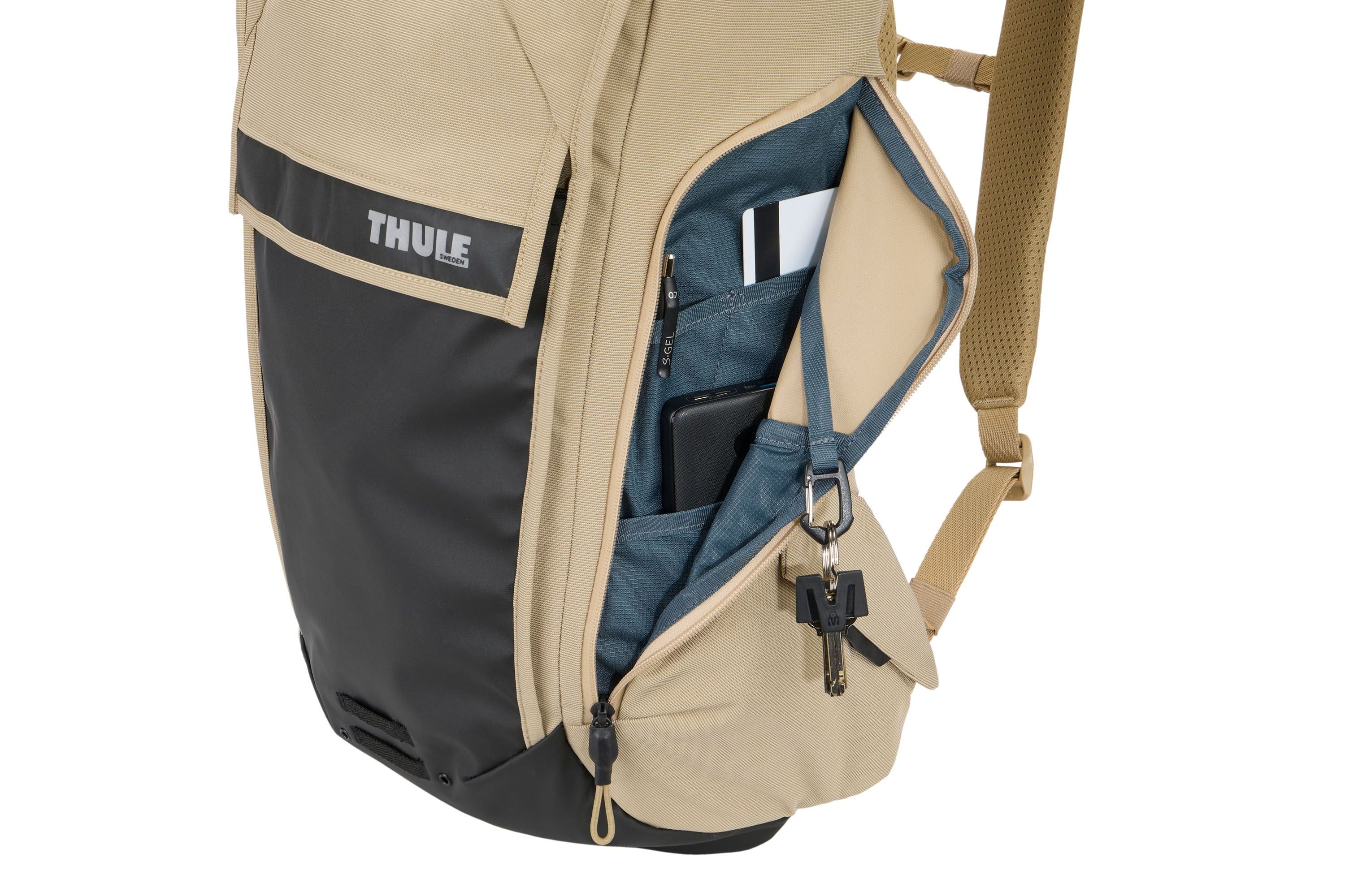 Thule Paramount commute bike backpack 20L gentle beige