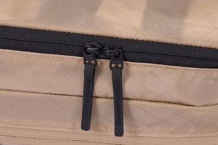 Thule clean/dirty packing cube medium gentle beige