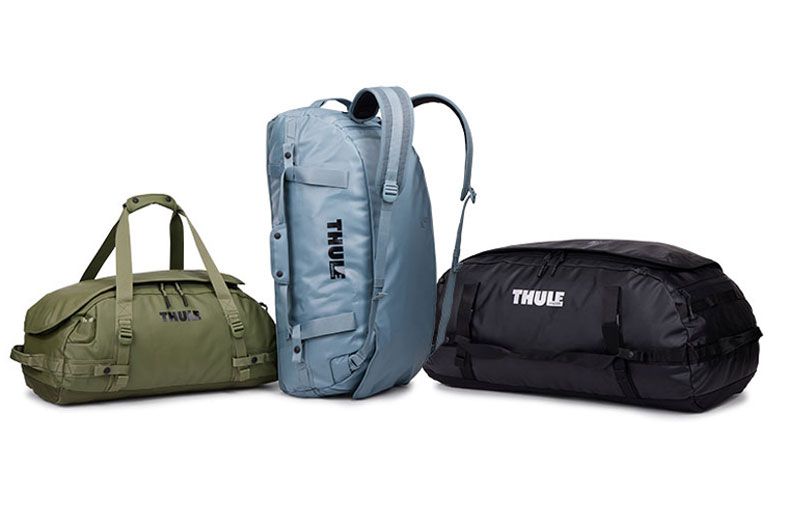Skyline image of different sizes and colors of Thule Chasm bags