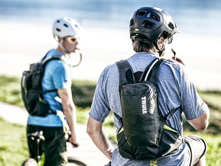 thule bike backpack