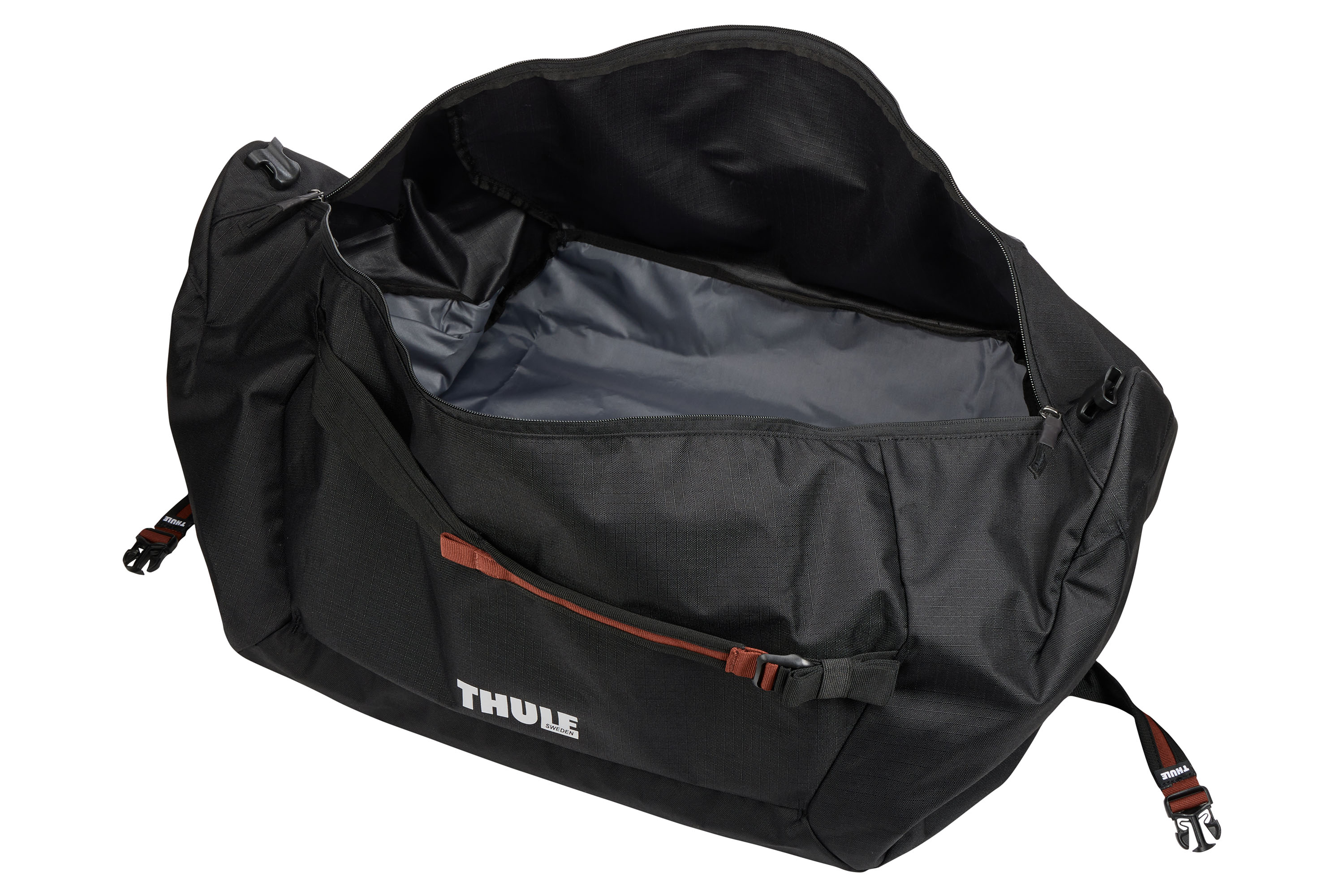 Wide opening for easy packing image