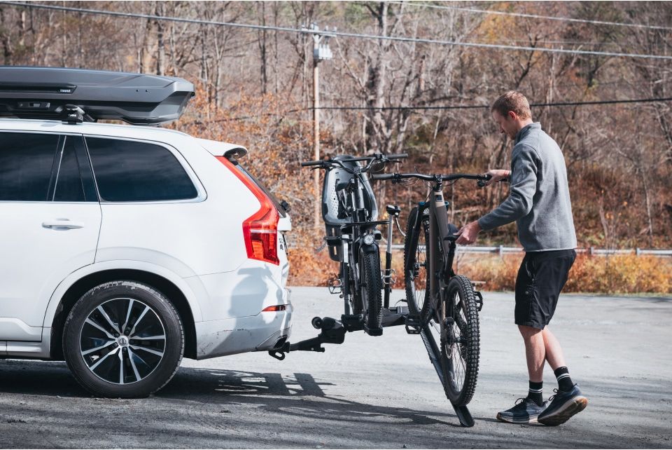 Barre De Toit Plateforme Thule Arcos 906300 – Neuve Sous Blister, Pour Vélo, Ski, Bagages