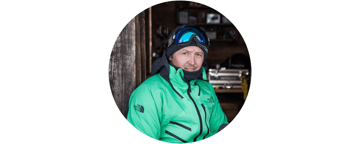 Xavier De Le Rue professional snowboarding champion and Thule ambassador.
