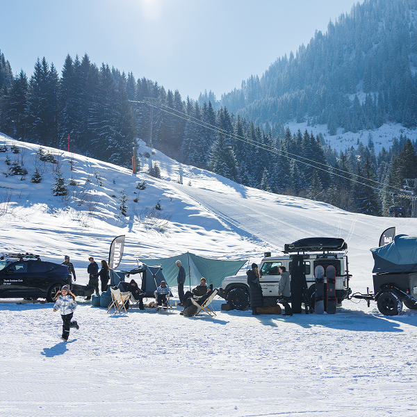 Thule products in a snowy landscape.